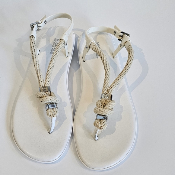 Michael Kors Holly Jelly Rope Size 8 Rope Thong Sandals Silver Flats - Picture 1 of 6